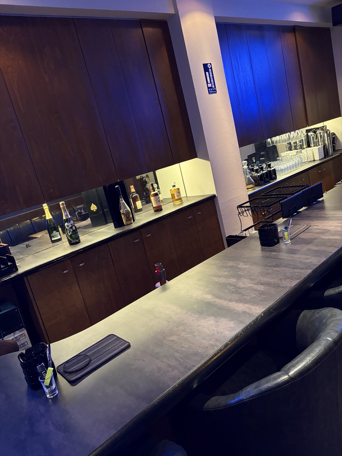 Lounge りりぃ 店内写真